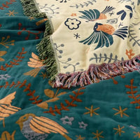 AVIFJELL – Reversible Scandinavian Throw Blanket with Bird Design