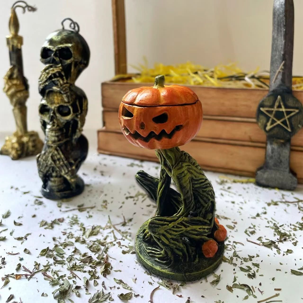 HAUNTWINK – Light-Up Pumpkin for Enchanting Spooky Ambience
