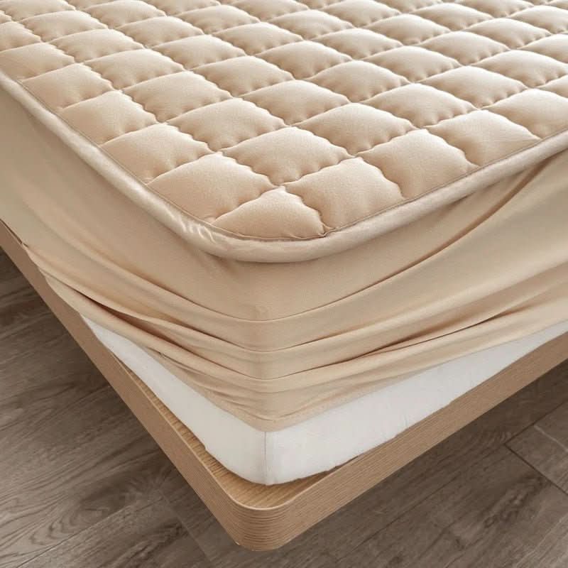 SLEEPCOVER – Quilted Mattress Protector for Secure Everyday Coverage