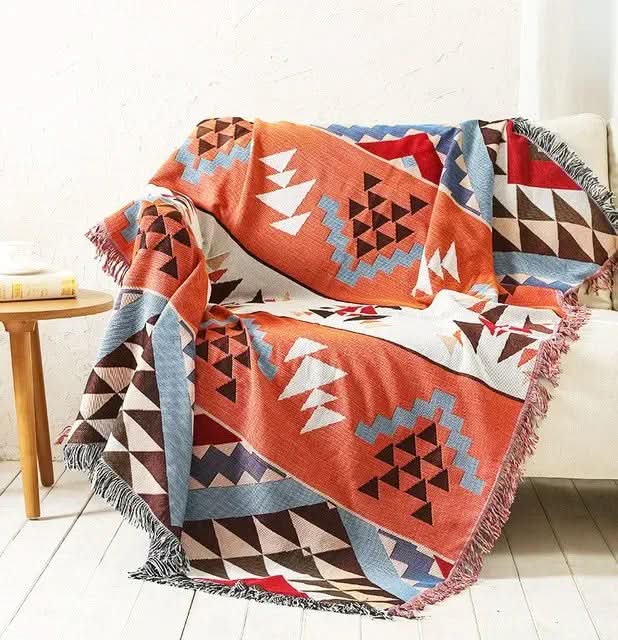 NOMAVIA – Geometric Throw Blanket for Relaxed Bohemian Styling