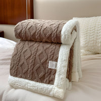 RESTLINA – Reversible Blanket for Warm Relaxing Evenings