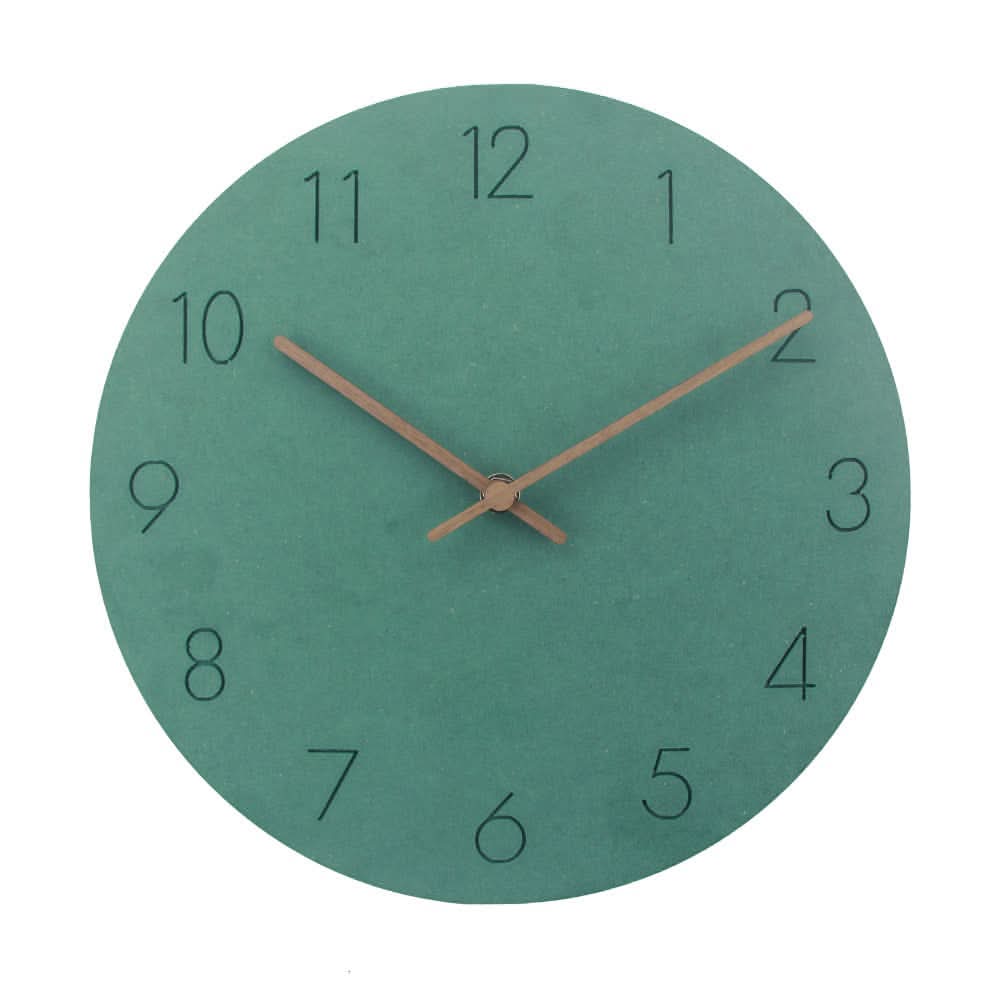 QUIETNORIA – Nordische Wanduhr für eine ruhige Zeitmessung im Alltag
