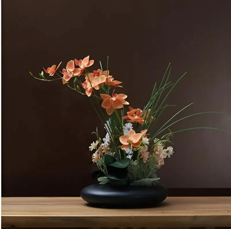 FLORAVIXORA – Elegante vaso d’accento per un arredamento moderno