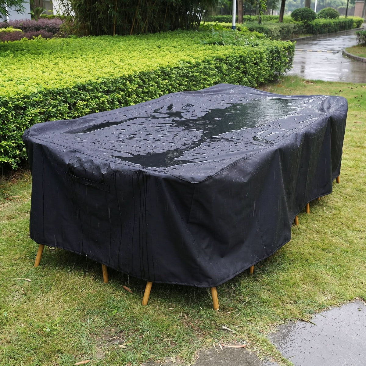 TABLEGUARDIX – Schützende Möbelabdeckung für Terrassentische und Sitzmöbel